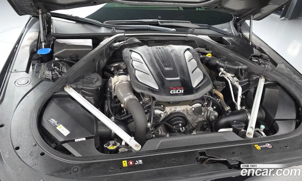 Genesis EQ900 2016 3.3 автомат (гидро), фото 6 Genesis EQ900 2016 3.3 автомат (гидро), фото 6
