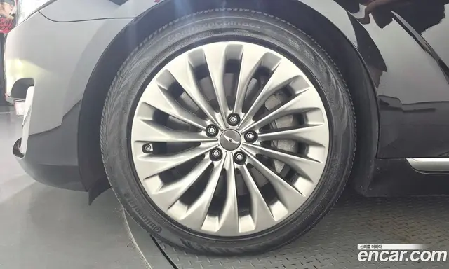 Genesis EQ900 2017 3.8 автомат (гидро), миниатюра 5 Genesis EQ900 2017 3.8 автомат (гидро), миниатюра 5