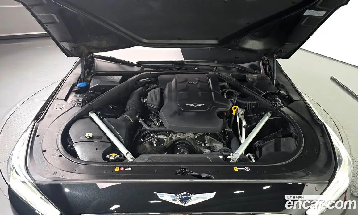 Genesis EQ900 2017 3.8 автомат (гидро), фото 6 Genesis EQ900 2017 3.8 автомат (гидро), фото 6
