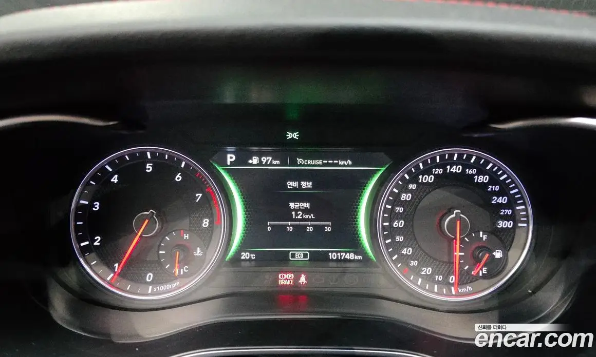 Genesis G70 2018 2.0 автомат (гидро), фото 11 Genesis G70 2018 2.0 автомат (гидро), фото 11