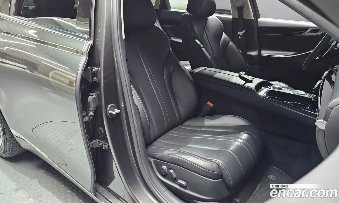 Genesis G80 2022 2.5 автомат (гидро), фото 17 Genesis G80 2022 2.5 автомат (гидро), фото 17