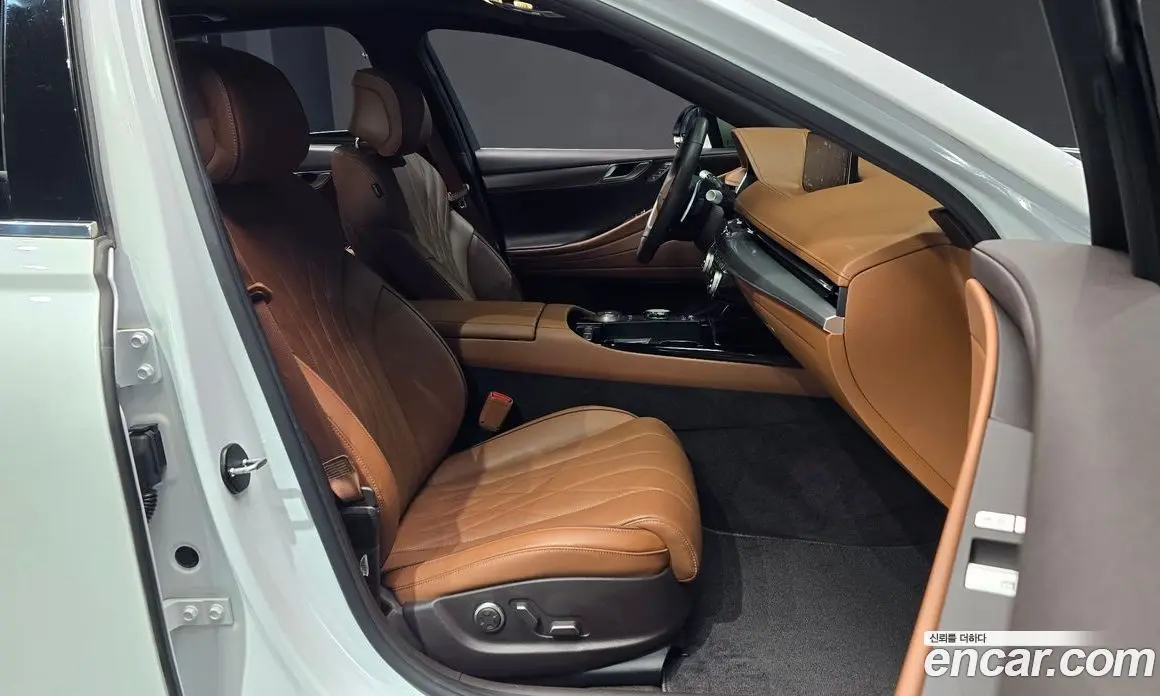 Genesis G80 2023 2.5 автомат (гидро), фото 13 Genesis G80 2023 2.5 автомат (гидро), фото 13