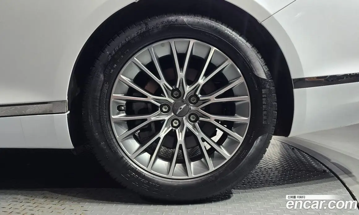Genesis G80 2023 2.5 автомат (гидро), фото 7 Genesis G80 2023 2.5 автомат (гидро), фото 7