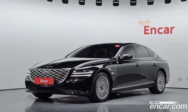 Genesis G80, 2025, 10 058 км