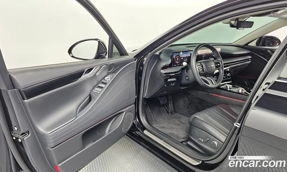 Genesis G80 2025 2.5 автомат (гидро), фото 13 Genesis G80 2025 2.5 автомат (гидро), фото 13