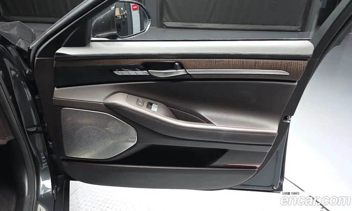 Genesis G90 2021 3.8 автомат (гидро), фото 14 Genesis G90 2021 3.8 автомат (гидро), фото 14
