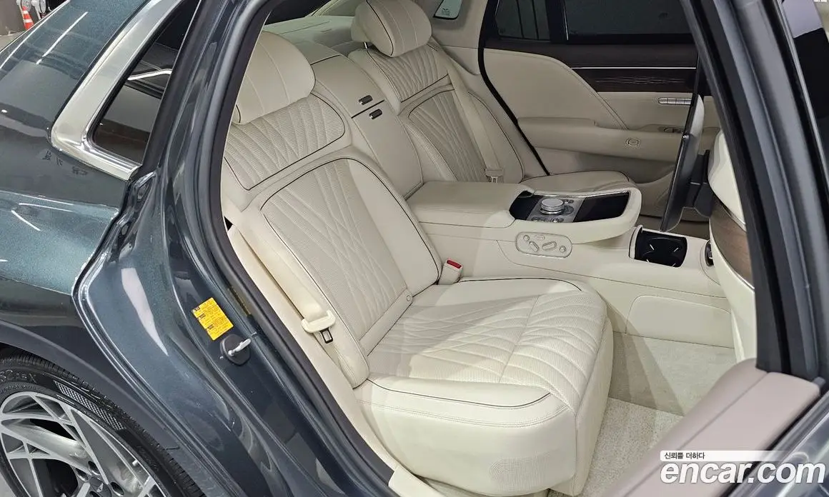 Genesis G90 2022 3.5 автомат (гидро), фото 17