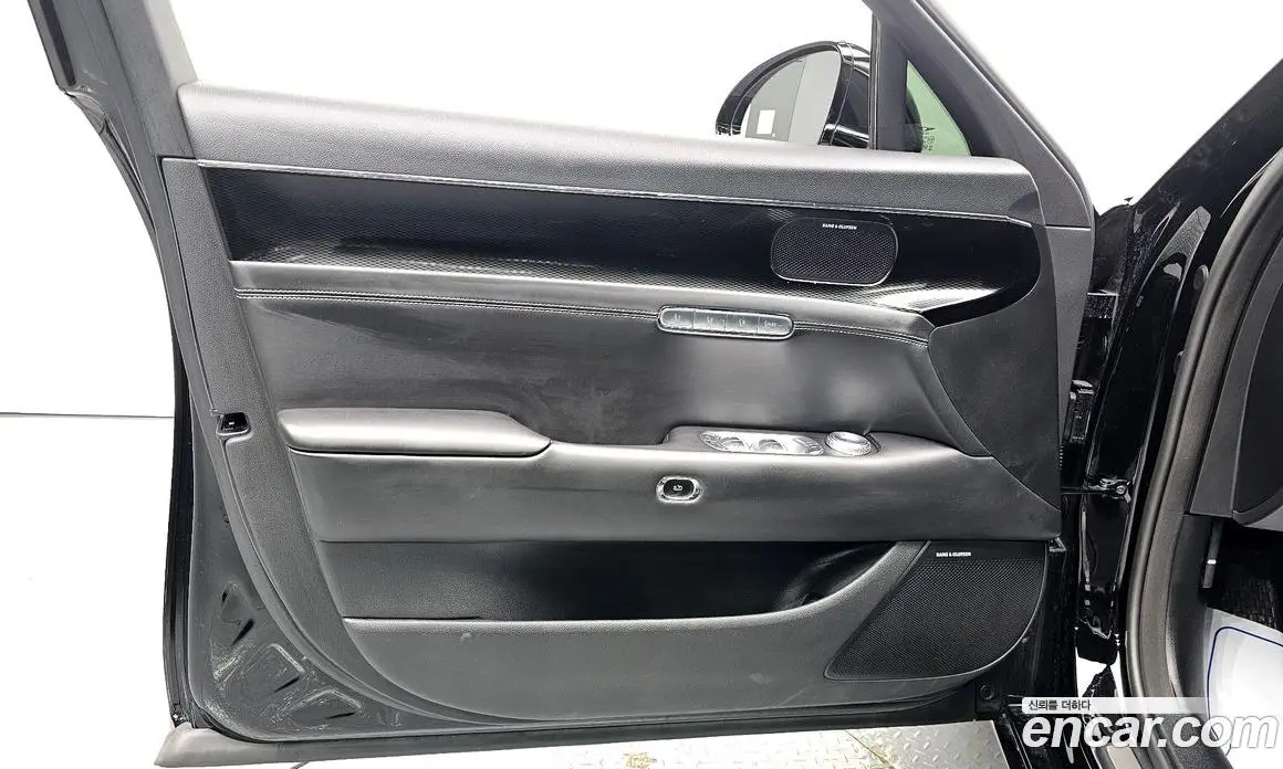Genesis G90 2023 3.5 автомат (гидро), фото 14 Genesis G90 2023 3.5 автомат (гидро), фото 14
