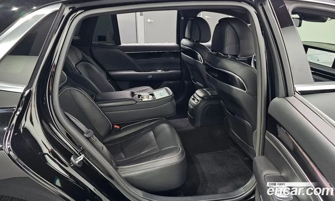 Genesis G90 2023 3.5 автомат (гидро), фото 17 Genesis G90 2023 3.5 автомат (гидро), фото 17