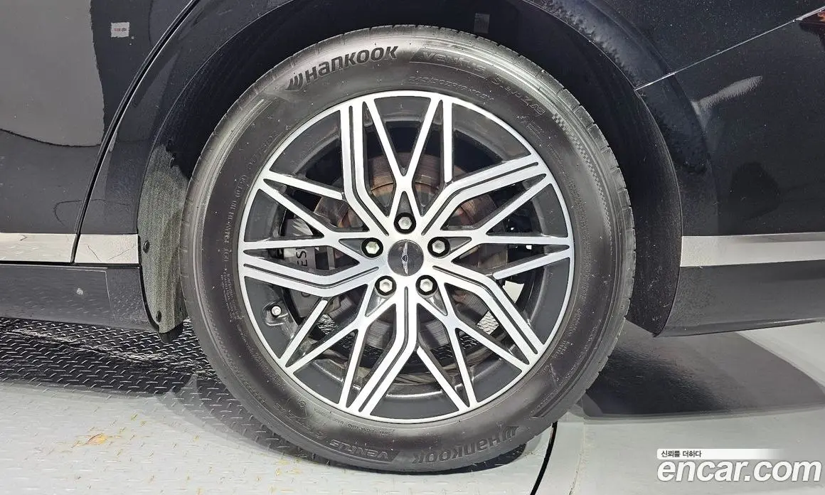 Genesis G90 2023 3.5 автомат (гидро), фото 7 Genesis G90 2023 3.5 автомат (гидро), фото 7