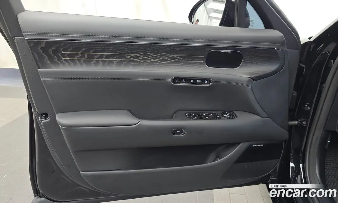 Genesis G90 2025 3.5 автомат (гидро), фото 13