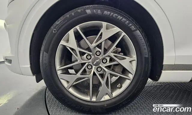 Genesis GV70 2021 2.5 автомат (гидро), миниатюра 5 Genesis GV70 2021 2.5 автомат (гидро), миниатюра 5