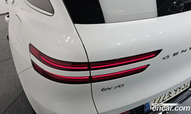 Genesis GV70 2021 2.5 автомат (гидро), миниатюра 9 Genesis GV70 2021 2.5 автомат (гидро), миниатюра 9