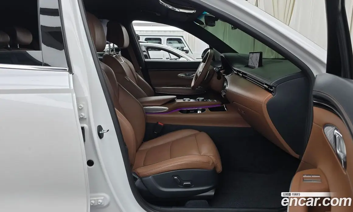 Genesis GV70 2021 2.5 автомат (гидро), фото 16