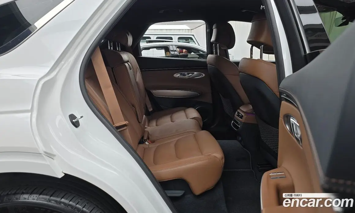Genesis GV70 2021 2.5 автомат (гидро), фото 17