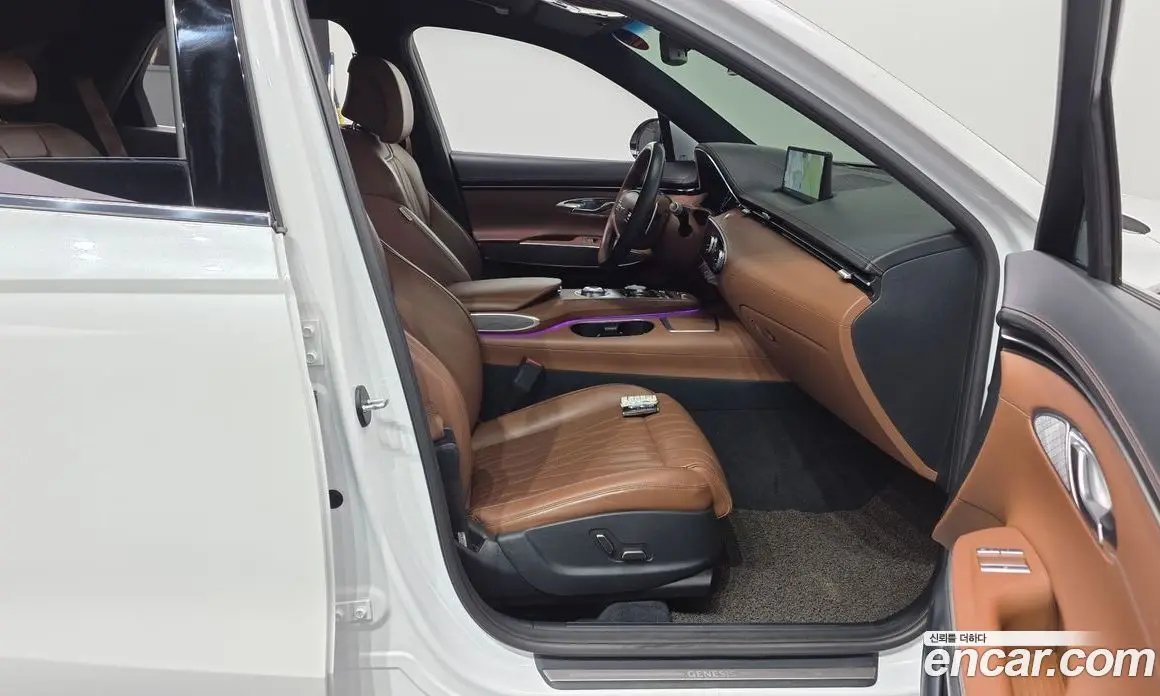 Genesis GV70 2021 2.5 автомат (гидро), фото 16