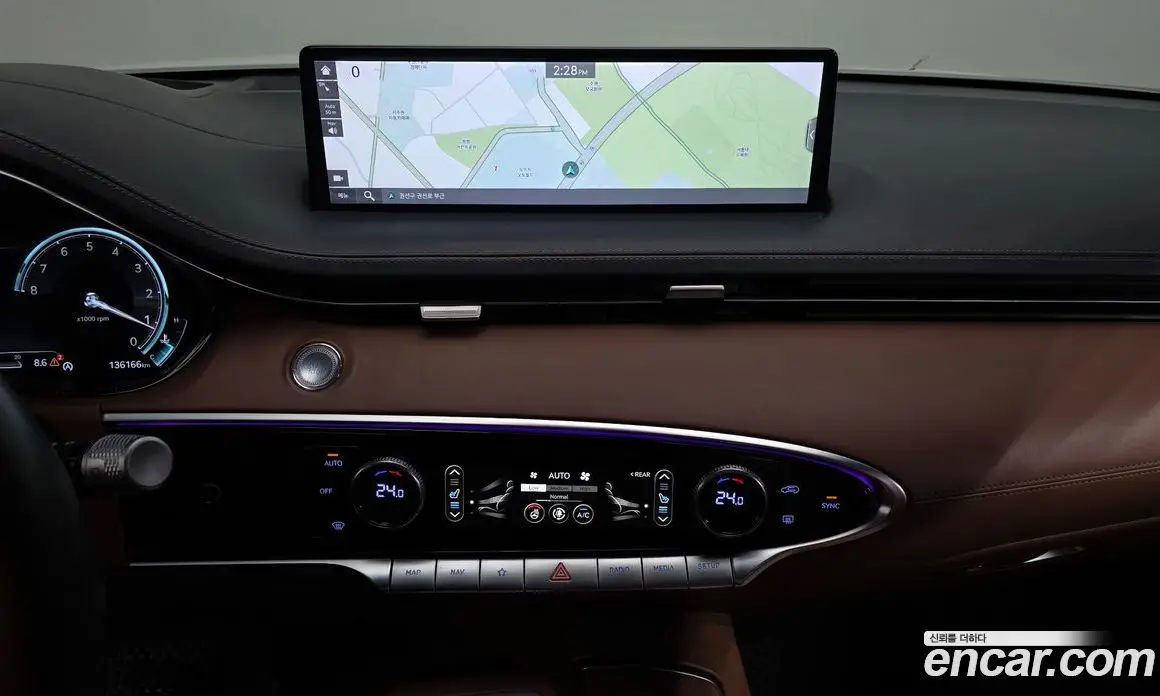 Genesis GV70 2021 2.5 автомат (гидро), фото 19
