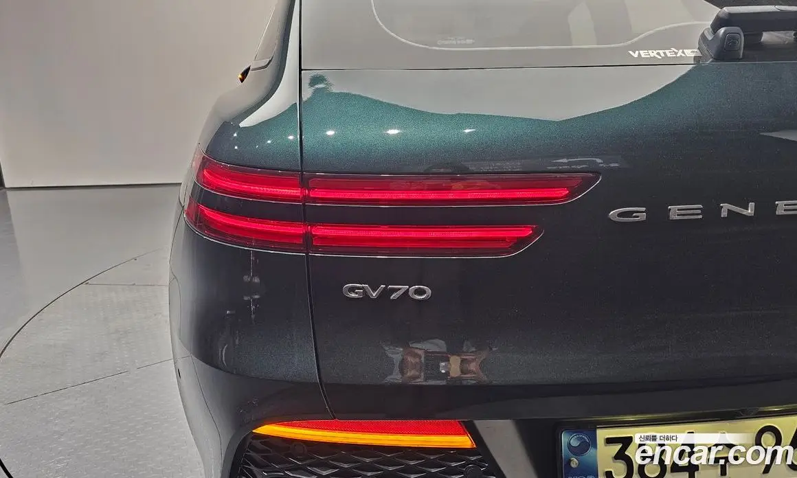Genesis GV70 2022 2.5 автомат (гидро), фото 8 Genesis GV70 2022 2.5 автомат (гидро), фото 8