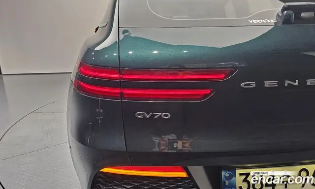 Genesis GV70 2022 2.5 автомат (гидро), миниатюра 8 Genesis GV70 2022 2.5 автомат (гидро), миниатюра 8