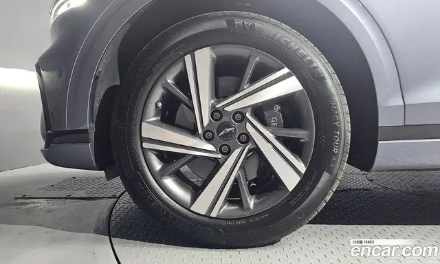 Genesis GV70 2024 2.5 автомат (гидро), миниатюра 5 Genesis GV70 2024 2.5 автомат (гидро), миниатюра 5