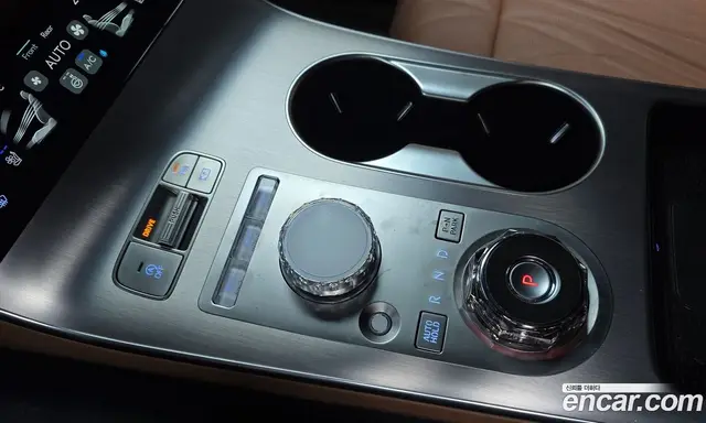 Genesis GV70 2025 2.5 автомат (гидро), миниатюра 11