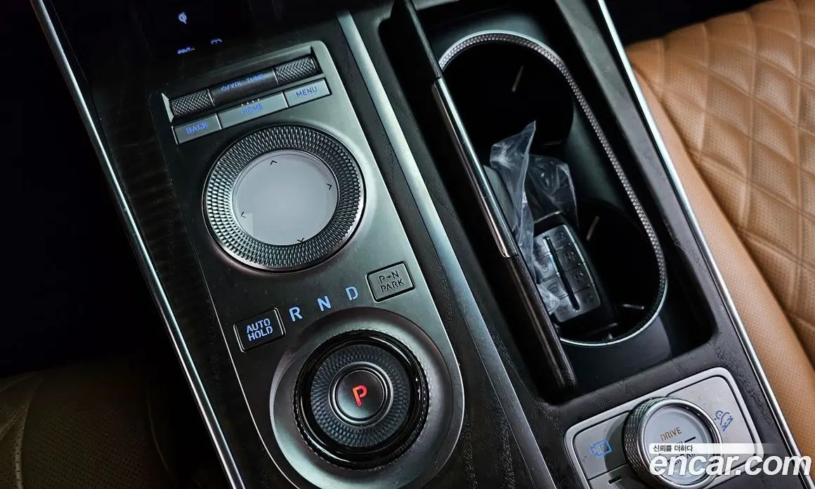 Genesis GV80 2022 2.5 автомат (гидро), фото 12 Genesis GV80 2022 2.5 автомат (гидро), фото 12