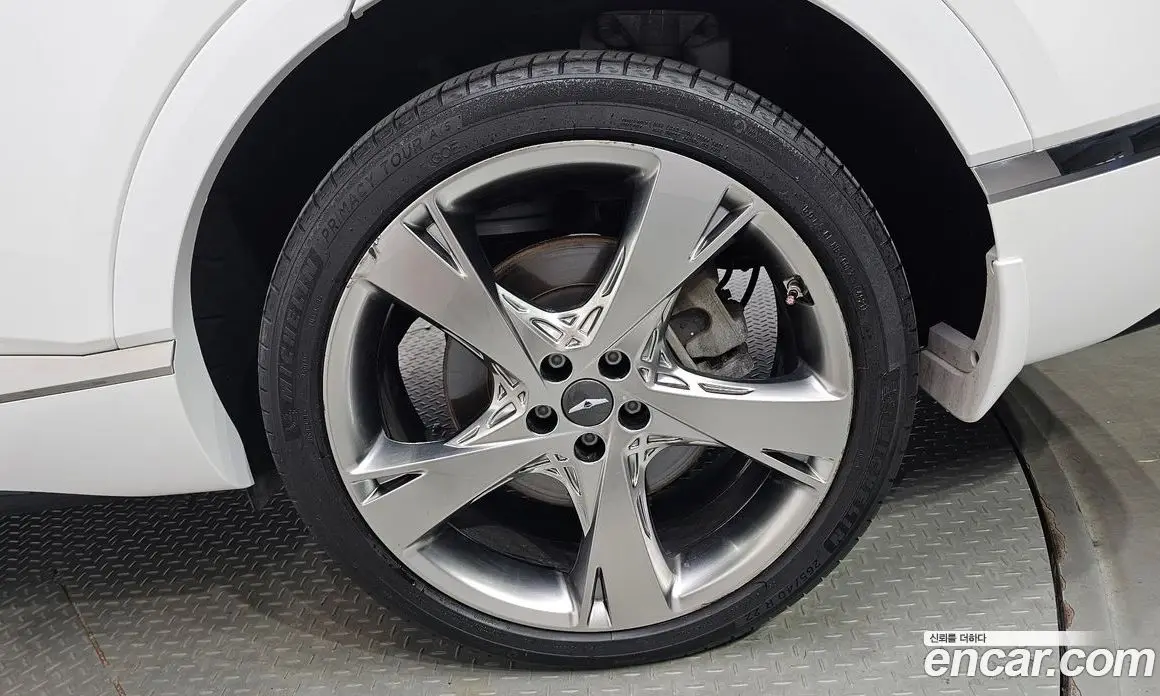 Genesis GV80 2022 3.0 автомат (гидро), фото 6 Genesis GV80 2022 3.0 автомат (гидро), фото 6