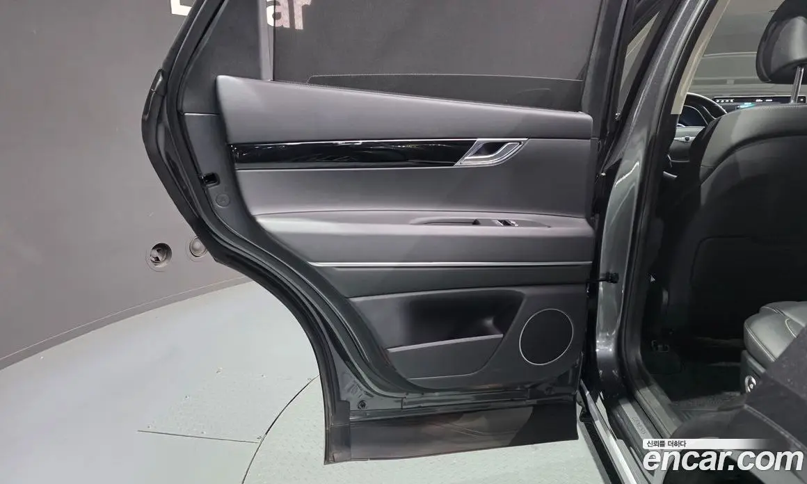Genesis GV80 2022 2.5 автомат (гидро), фото 15