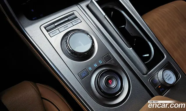 Genesis GV80 2023 2.5 автомат (гидро), миниатюра 12