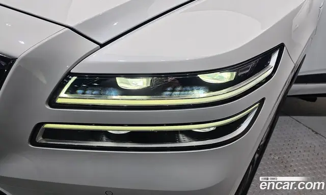 Genesis GV80 2023 2.5 автомат (гидро), миниатюра 8