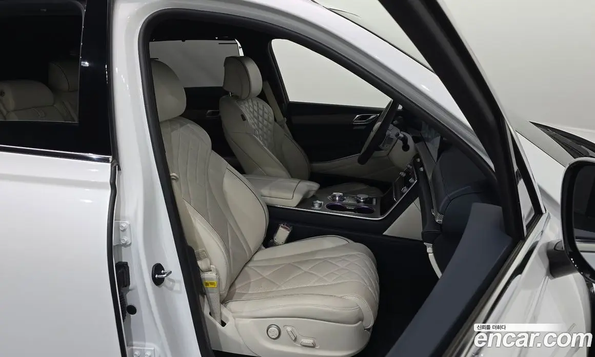 Genesis GV80 2024 2.5 автомат (гидро), фото 16