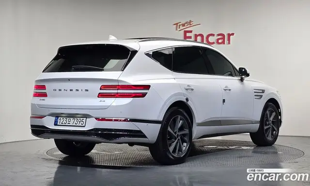 Genesis GV80 2024 2.5 автомат (гидро), миниатюра 2