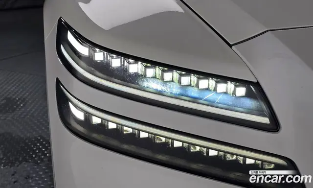 Genesis GV80 2024 2.5 автомат (гидро), миниатюра 8