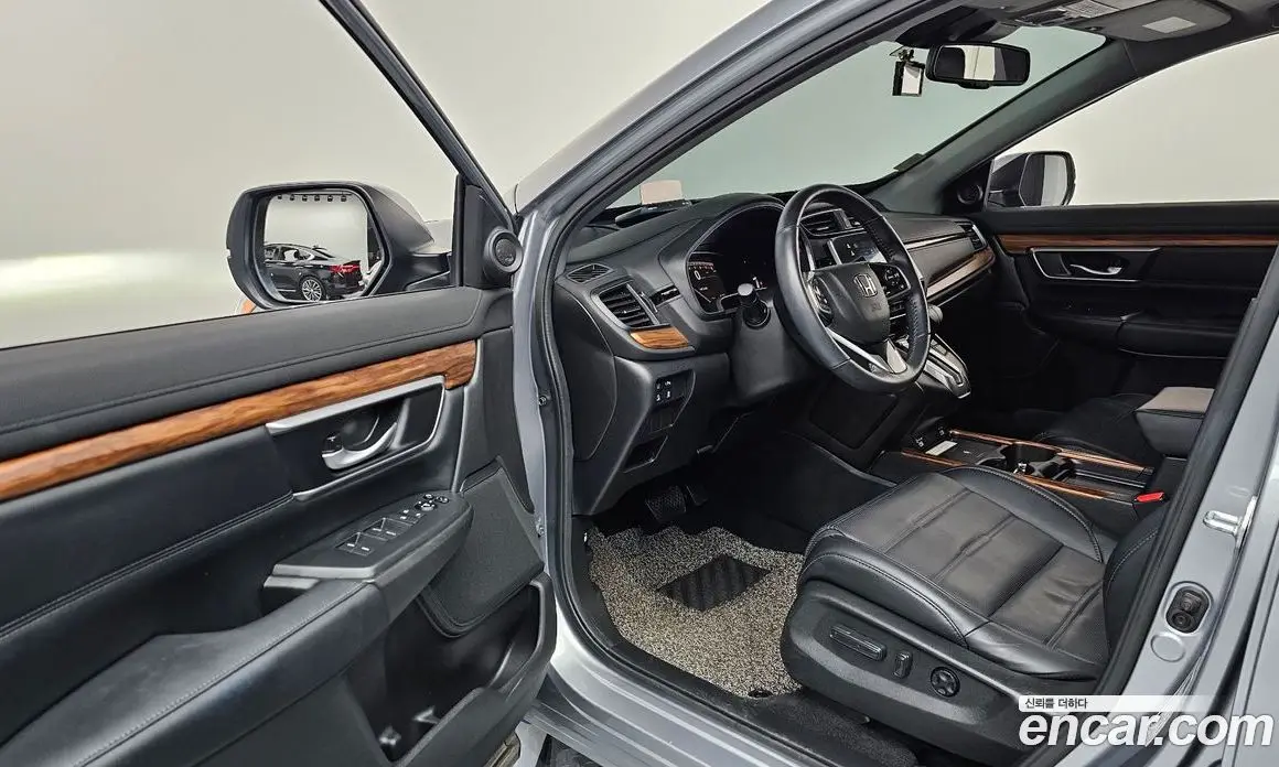 Honda CR-V 2021 1.5 автомат (гидро), фото 13 Honda CR-V 2021 1.5 автомат (гидро), фото 13
