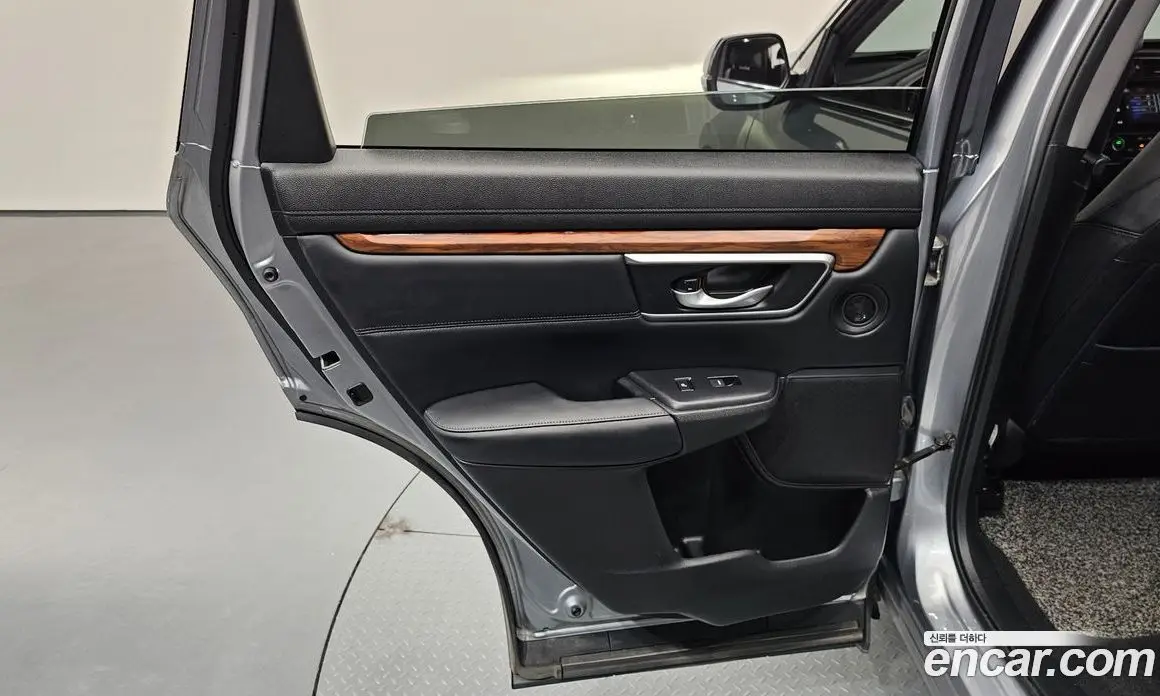 Honda CR-V 2021 1.5 автомат (гидро), фото 15 Honda CR-V 2021 1.5 автомат (гидро), фото 15
