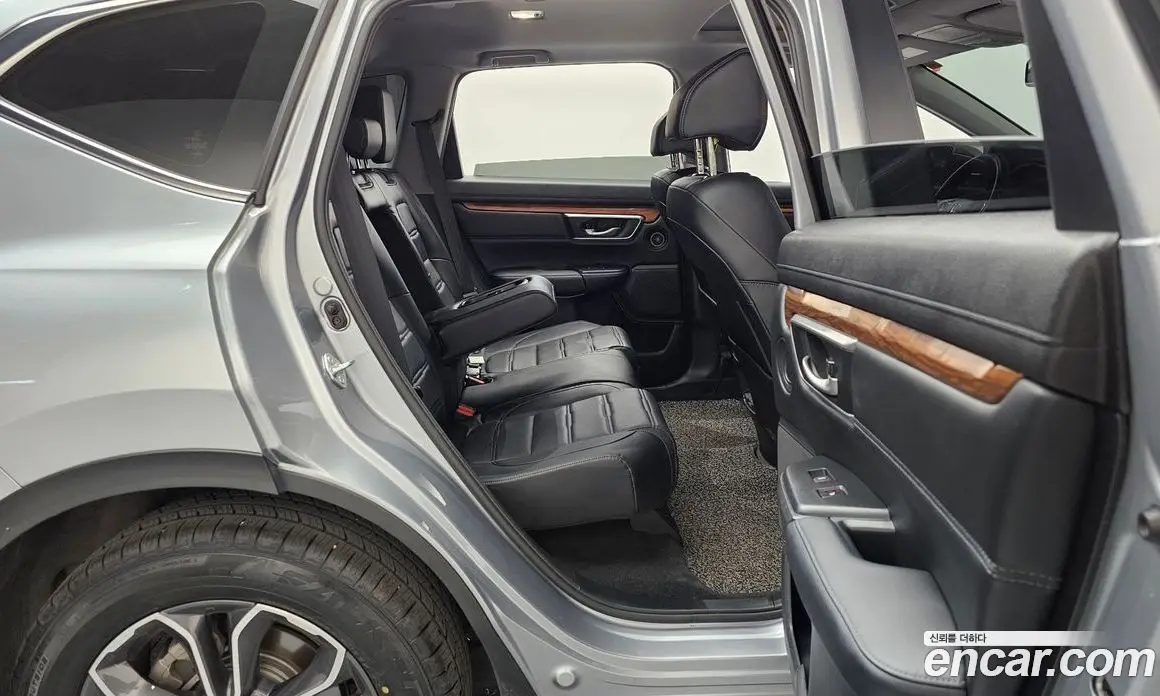 Honda CR-V 2021 1.5 автомат (гидро), фото 17 Honda CR-V 2021 1.5 автомат (гидро), фото 17