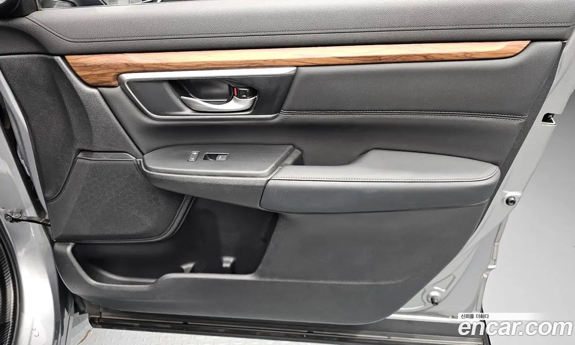 Honda CR-V 2021 1.5 автомат (гидро), фото 14