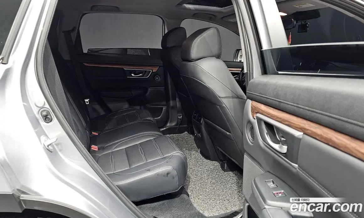 Honda CR-V 2021 1.5 автомат (гидро), фото 18