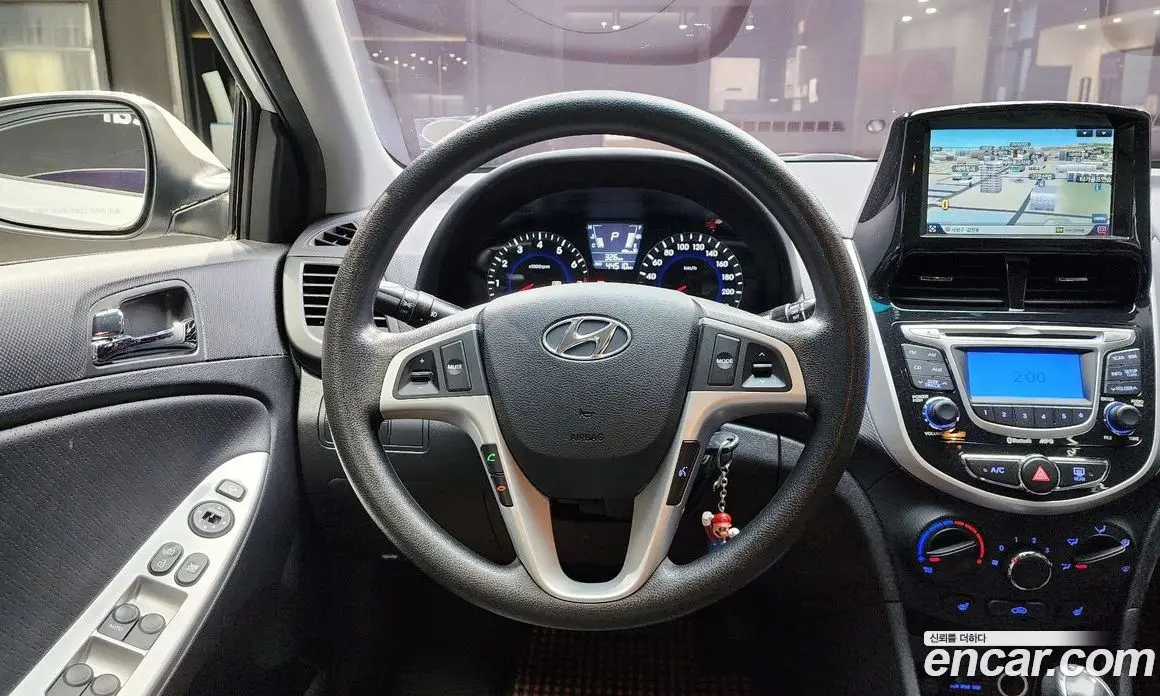 Hyundai Accent 2012 1.4 автомат (гидро), фото 20 Hyundai Accent 2012 1.4 автомат (гидро), фото 20