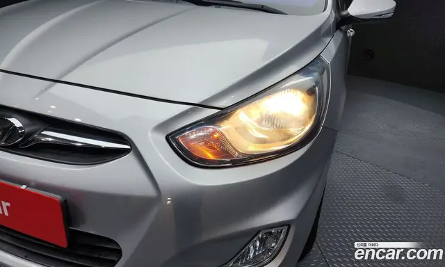 Hyundai Accent 2012 1.4 автомат (гидро), миниатюра 8 Hyundai Accent 2012 1.4 автомат (гидро), миниатюра 8