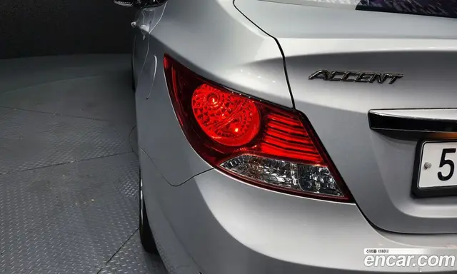 Hyundai Accent 2012 1.4 автомат (гидро), миниатюра 9 Hyundai Accent 2012 1.4 автомат (гидро), миниатюра 9