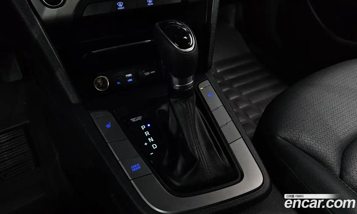 Hyundai Avante 2017 1.6 автомат (гидро), фото 12 Hyundai Avante 2017 1.6 автомат (гидро), фото 12