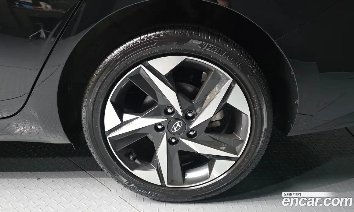 Hyundai Avante 2021 1.6 автомат (гидро), фото 5 Hyundai Avante 2021 1.6 автомат (гидро), фото 5