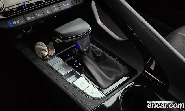 Hyundai Avante 2023 1.6 автомат (гидро), миниатюра 12