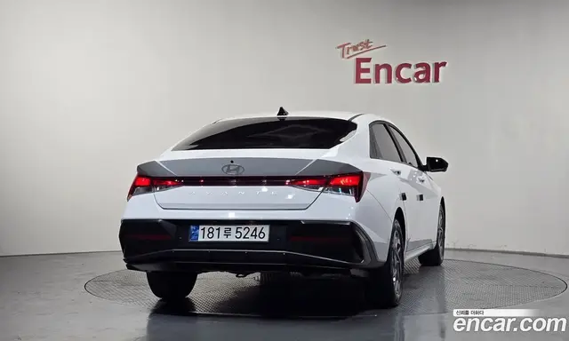 Hyundai Avante 2023 1.6 автомат (гидро), миниатюра 4 Hyundai Avante 2023 1.6 автомат (гидро), миниатюра 4