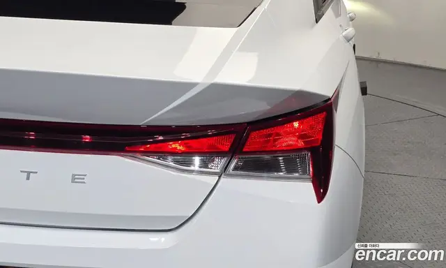 Hyundai Avante 2023 1.6 автомат (гидро), миниатюра 9 Hyundai Avante 2023 1.6 автомат (гидро), миниатюра 9
