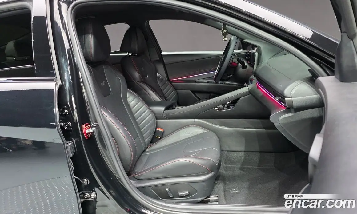 Hyundai Avante 2025 1.6 автомат (гидро), фото 16