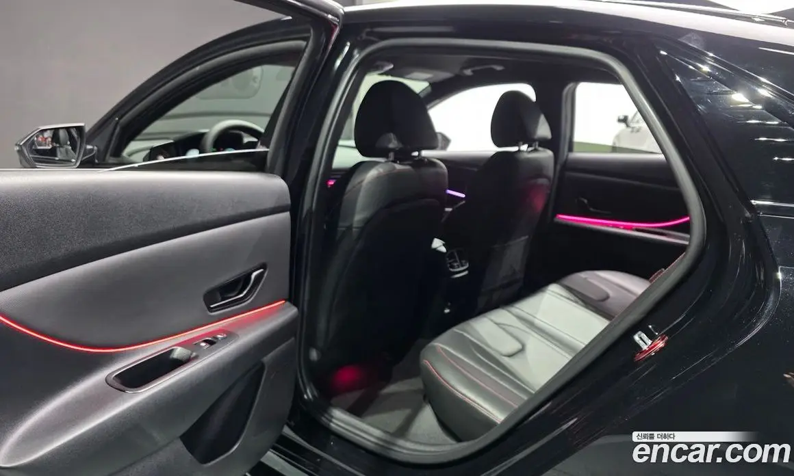 Hyundai Avante 2025 1.6 автомат (гидро), фото 17