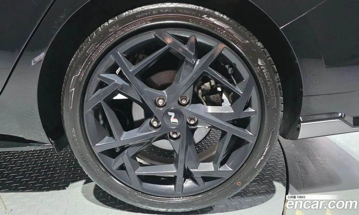 Hyundai Avante 2025 1.6 автомат (гидро), фото 7
