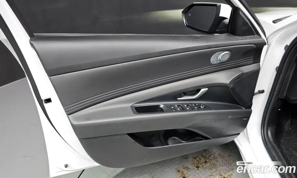 Hyundai Avante 2025 1.6 автомат (гидро), фото 14 Hyundai Avante 2025 1.6 автомат (гидро), фото 14